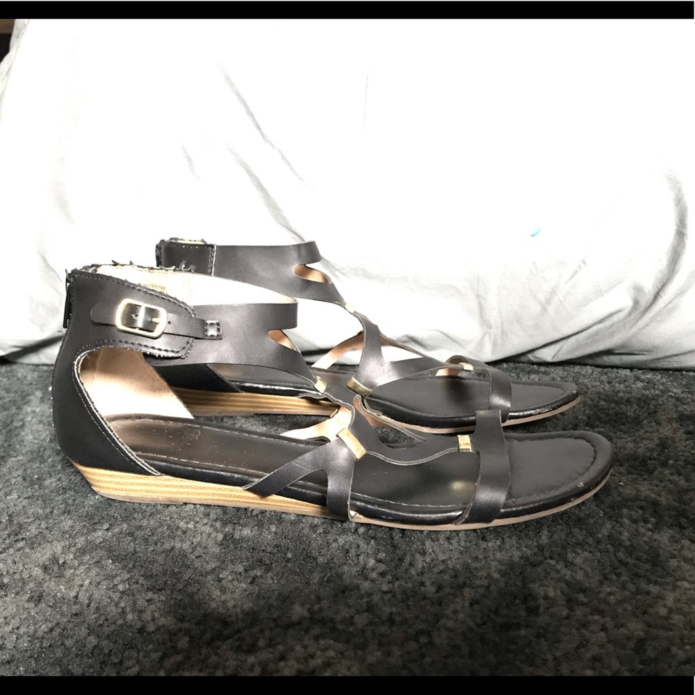 Dress up shoes